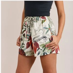 Roark Idle Organic Cotton Shorts 2" in Bone XL NWT